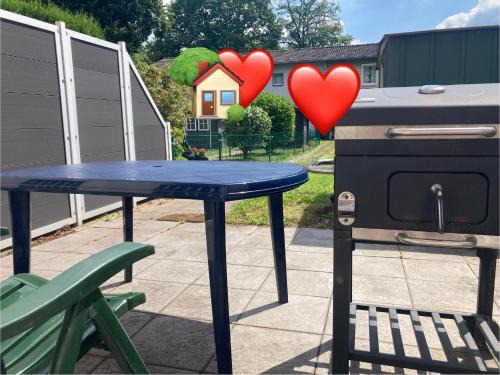 Meiderich Apartment | Toll Apartment mit Terrasse, Garten, Grill und Küche
