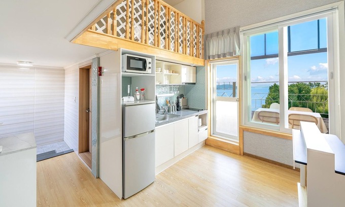 Asa House | Tongyeong Haimom Kids Poolvilla Black