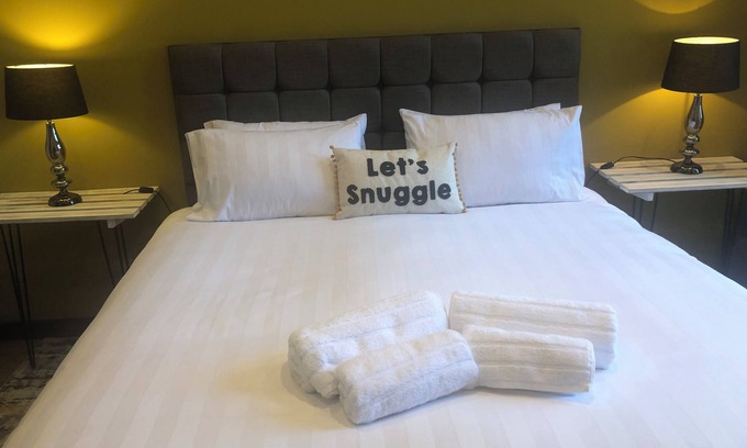 Ipswich Apartment | Toothbrush Apartments - Lloyds Avenue