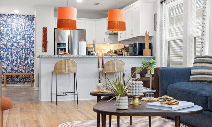 Wilmington House | Top Floor Condo in Heart of Downtown!