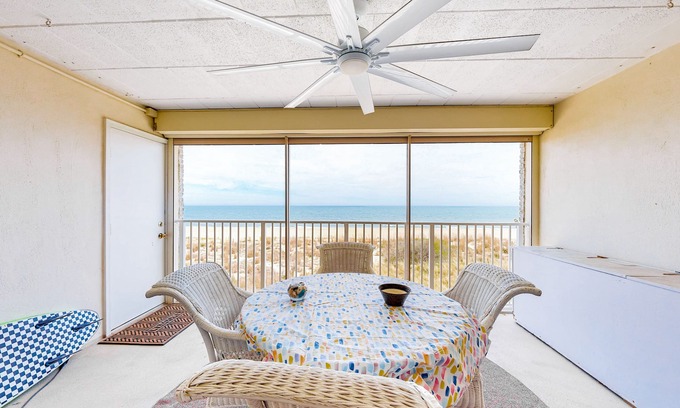 North Ocean City Condo | Top-floor, oceanfront condo w/gorgeous view, balcony, beach access, & WiFi