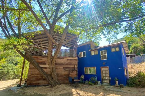 Topanga House | Topanga Panoramic View Loft with Trails & Creeks