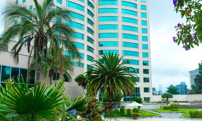 Quito Apartment | Torres de Suites by InAmazonas