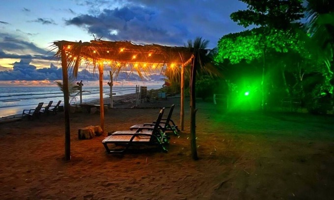 Bahia Solano Hotel | Tortuga Bay Eco Hotel