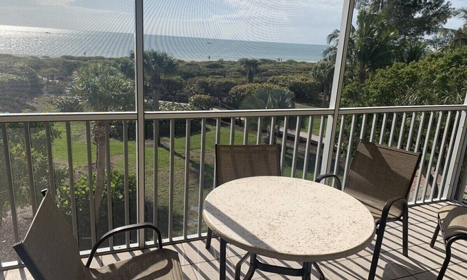 Sanibel Condo | Tortuga Beach Club - Stunning Ocenview - 2-bedroom condo in Sanibel