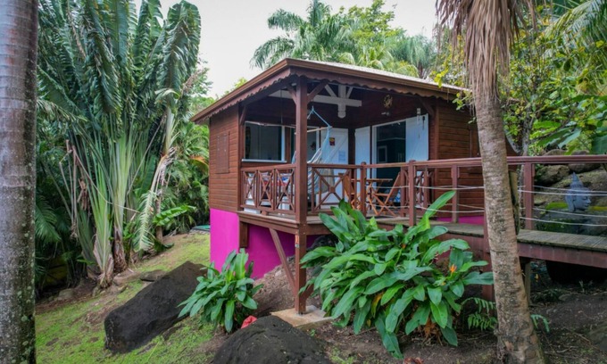 Pointe-Noire RV Rental | TOULOULOU Exotic bungalow 2 persons