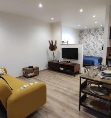 Le Creusot Apartment | Tout confort. Appartement 2 pers. centre-ville