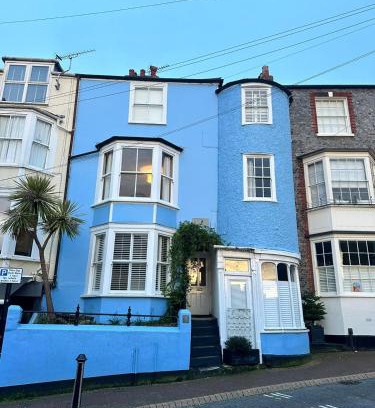 Cowes House | Tower House, Cowes Old Town