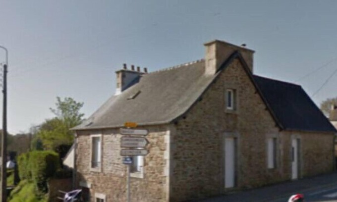 Landivisiau House | TOWN HOUSE 160m2 in LANDIVISIAU (Pets welcome)