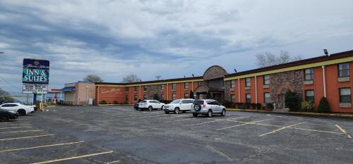 Elmwood Park Hotel | Town House Inn and Suites