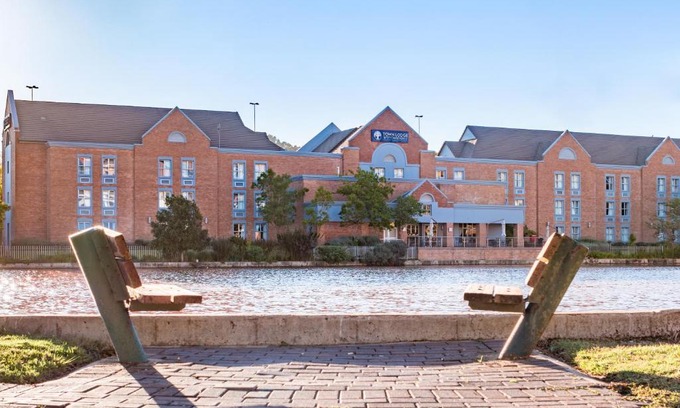 Constantia Kloof Hotel | Town Lodge Roodepoort