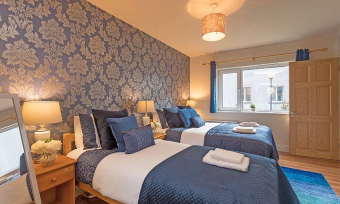 Galway City Centre House | Town Square Townhouse - Best Location