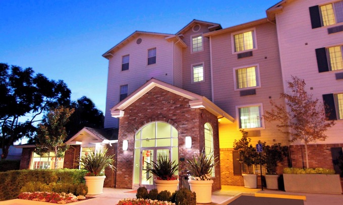Sunnyvale West Hotel | TownePlace Suites by Marriott Sunnyvale Silicon Valley