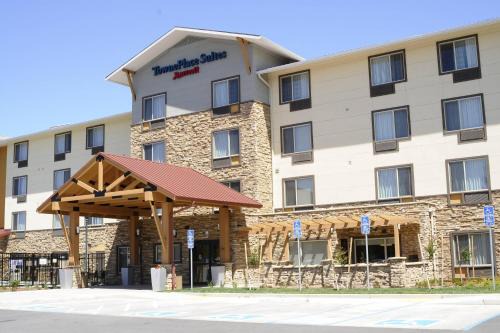 Redding Hotel | TownePlace Suites Redding