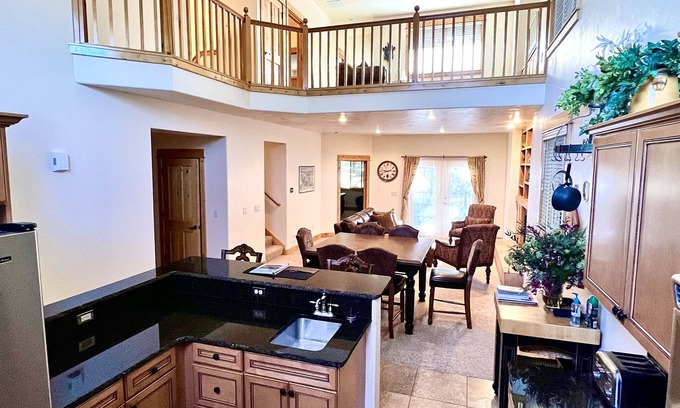 Victor House | Townhome by Trail Creek