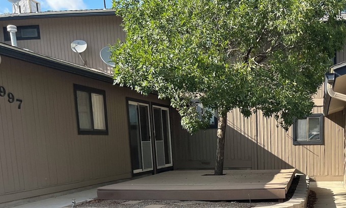Elko House | Townhome near Ruby View Golf Course