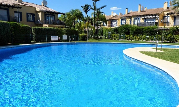 Puerto Banus House | Townhouse El Rio Azalea Beach - Nueva Andalucia only 250 m from the sea