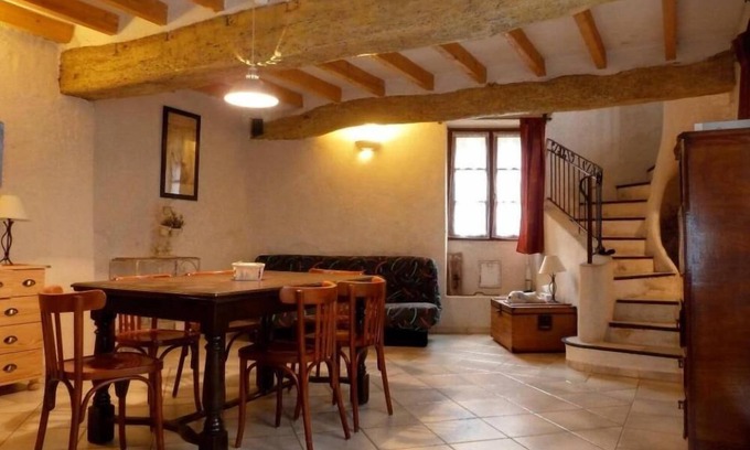 L'Isle-sur-la-Sorgue House | * Townhouse with nice exterior* * Gaikan ga sutekina taun hausu*