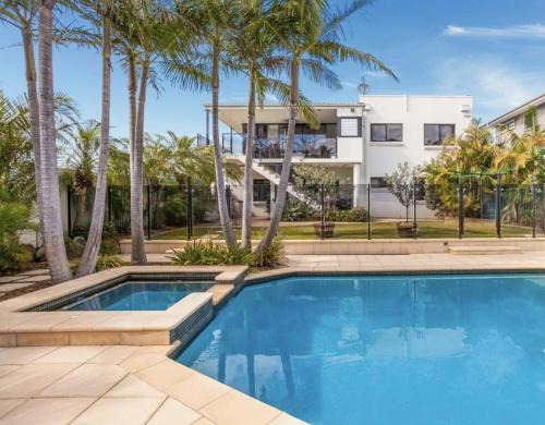 Towradgi House | Towradgi Beach House - The Perfect Beachside Home