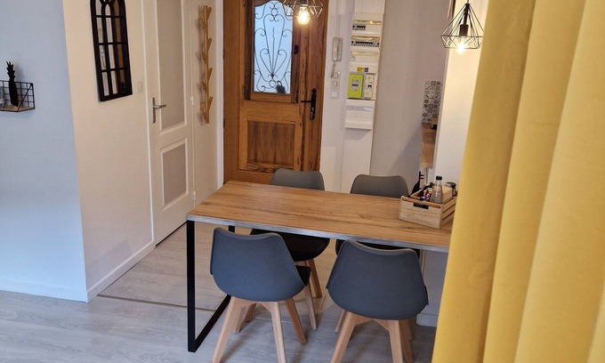 Vals-les-Bains Apartment | Très Jolie Studio Pour Curiste au Cœur de la Station Thermale