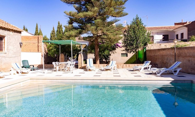 Melegis Cottage | Traditional andalucian house with wifi