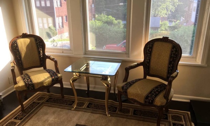 Forest Hills Apartment | Traditional decor, 1Br,1Ba,Lg Studio Apt. US OPEN