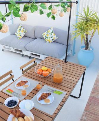 Olhao House | Traditional Home & Private Rooftop Olhão