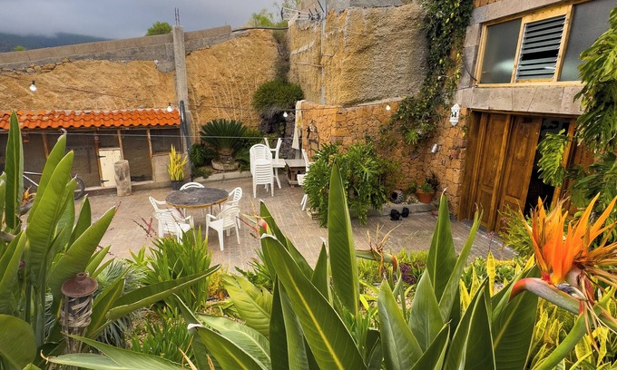 Los Gavilanes House | Traditional House Anajos