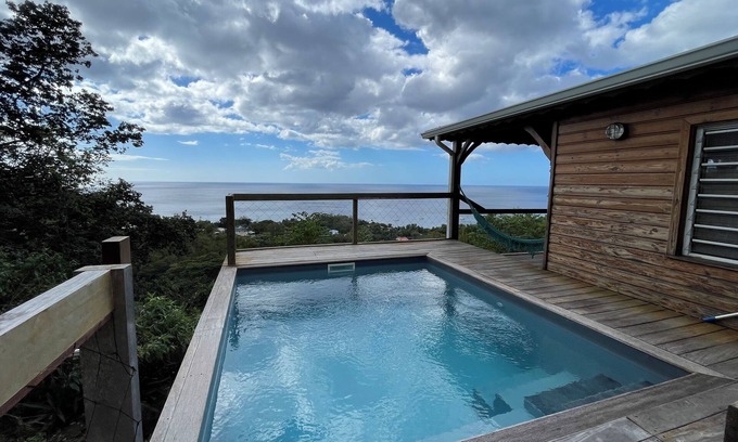 Bouillante House | Traditional House Cythère