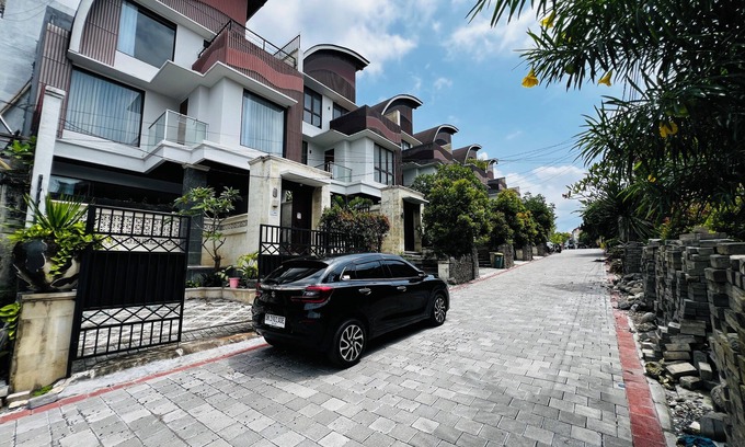 Kerobokan Villa | Tranquil 3 bedrooms villa with swimming pool in Bali
