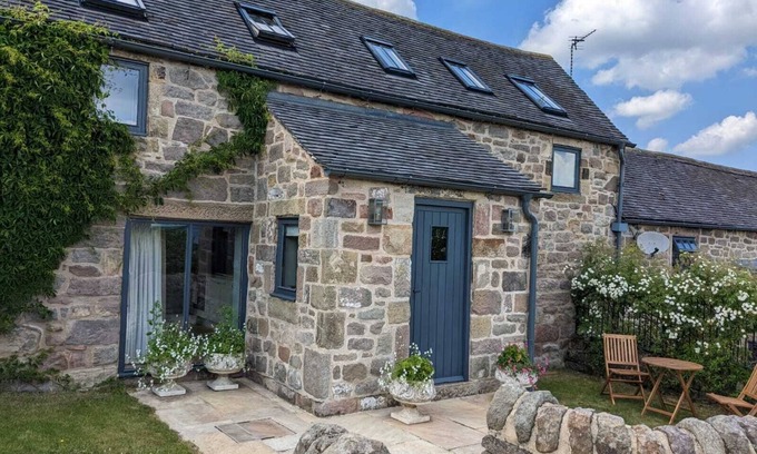 Matlock House | Tranquil Barn Conversion Near Matlock