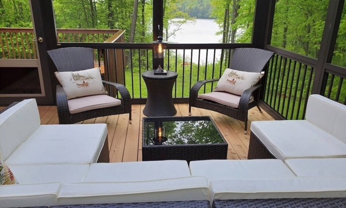 Hayward Cabin | Tranquil Lakefront Retreat, Private Beach, Kayaks on 13 Wooded Acres