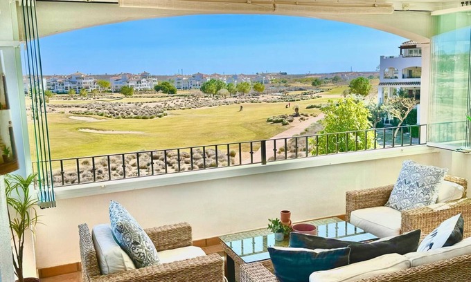 Jeronimo y Avileses y Balsicas de Arriba Apartment | Tranquil Lakeview Getaway with Terrace & Pools & Golf