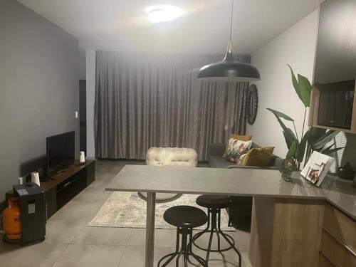 Krugersdorp Apartment | Tranquil Luxury Retreat