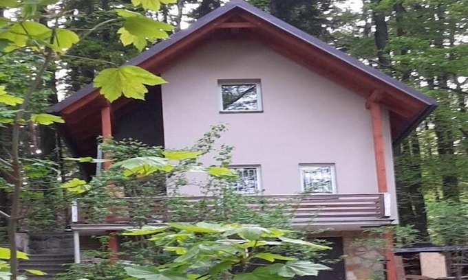 Holin House | Tranquil North Bohemia Getaway