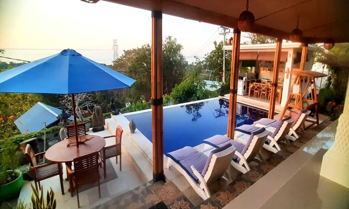 Temukus Hotel | Tranquil Oasis Villa Near Lovina Beach