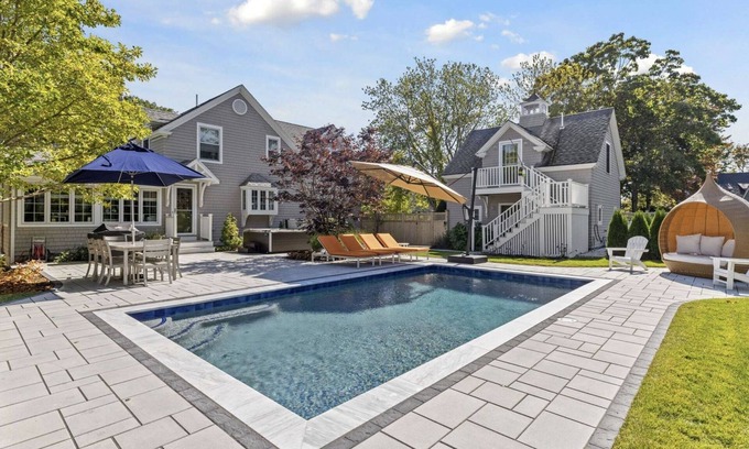 Kennebunk House | Tranquil Seaside Oasis at Mother's Beach