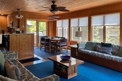 Ocean Bay Park House | Tranquil Tides