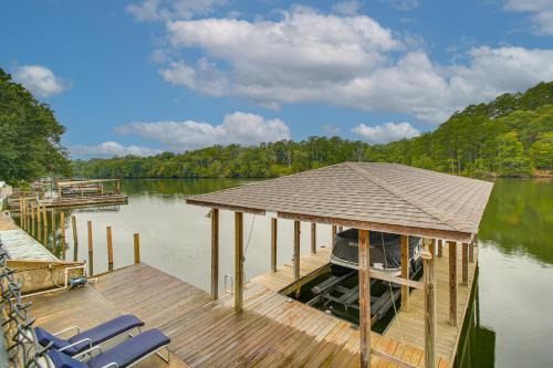 Mid America House | Tranquil Views Riverfront Retreat in Hot Springs!