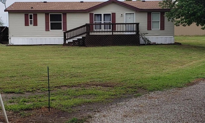 Kaw City House | Tranquility at Lake Kaw