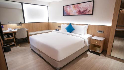 Shamshabad Hotel | Transit by Encalm - Nap and Shower