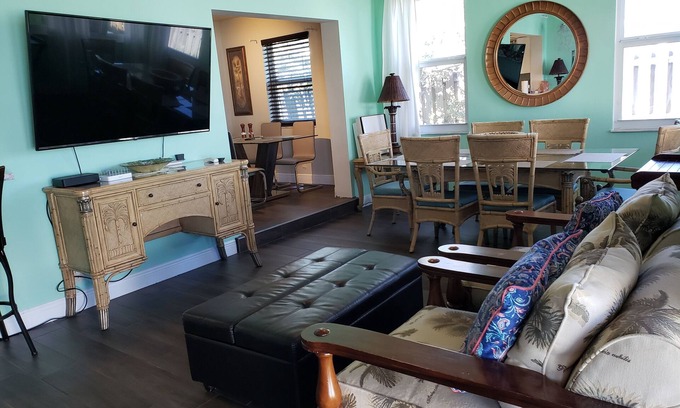 Deerfield Beach House | Treasure Cove - 2,100sqft Home away from Home, 1.4m to the Beach, 3bdrm, 2 bath