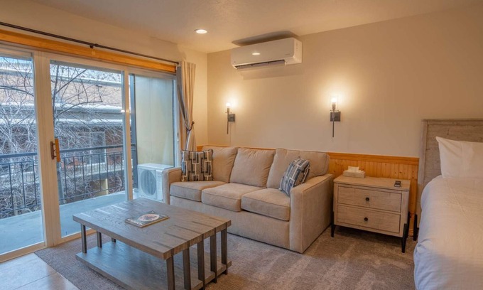 Downtown Park City Hotel | Treasure Mountain Inn - Junior Suite #39 - Cleaning fees included!