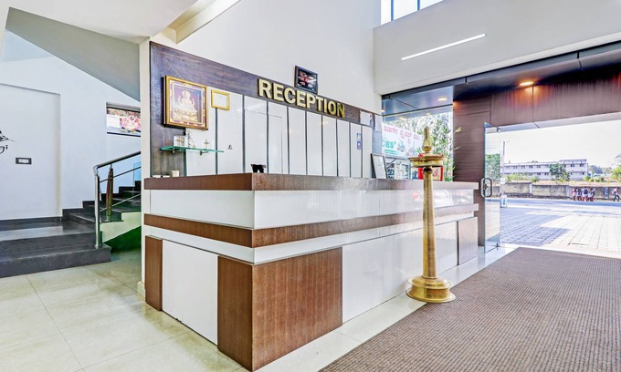 Kushalnagar Hotel | Treebo Atithi Comforts, 1 Km From Nisargadhama Forest