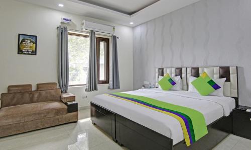 Noida Hotel | Treebo Modern Stays