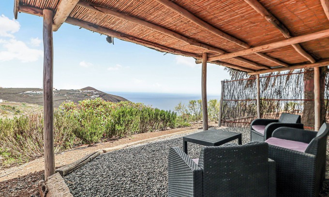 Santa Maria de Guia de Gran Canaria House | Trendy Rural House Casa Tazirga 2