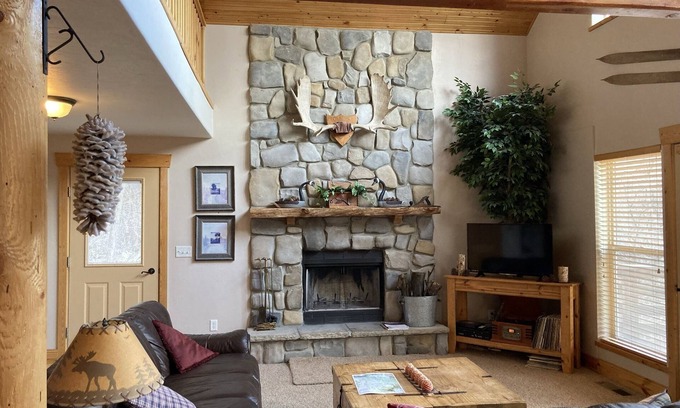 Midway Cabin | Trestlewood Mountain Cabin