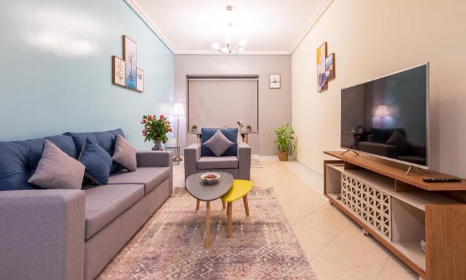 DIFC Apartment | Trinity Holiday Homes - Sheikh Zayed Road Near to Financial Center Metro Station