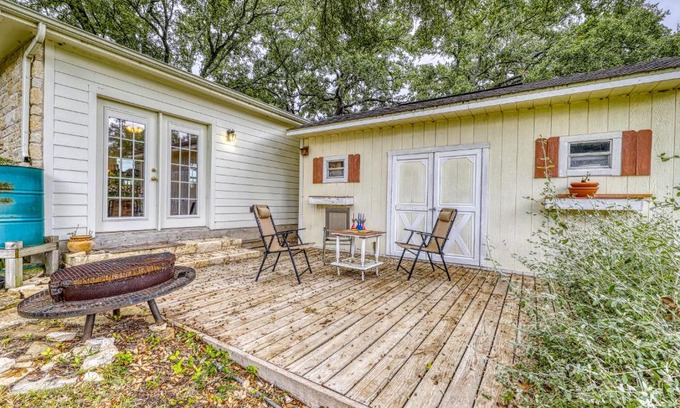 Fredericksburg Hotel | Triple Creek Cottage