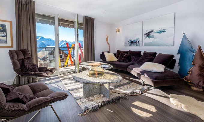 Viel-Alpe Apartment | Triplex By Popalp, with mountain views, in the heart of Alpe d'Huez
